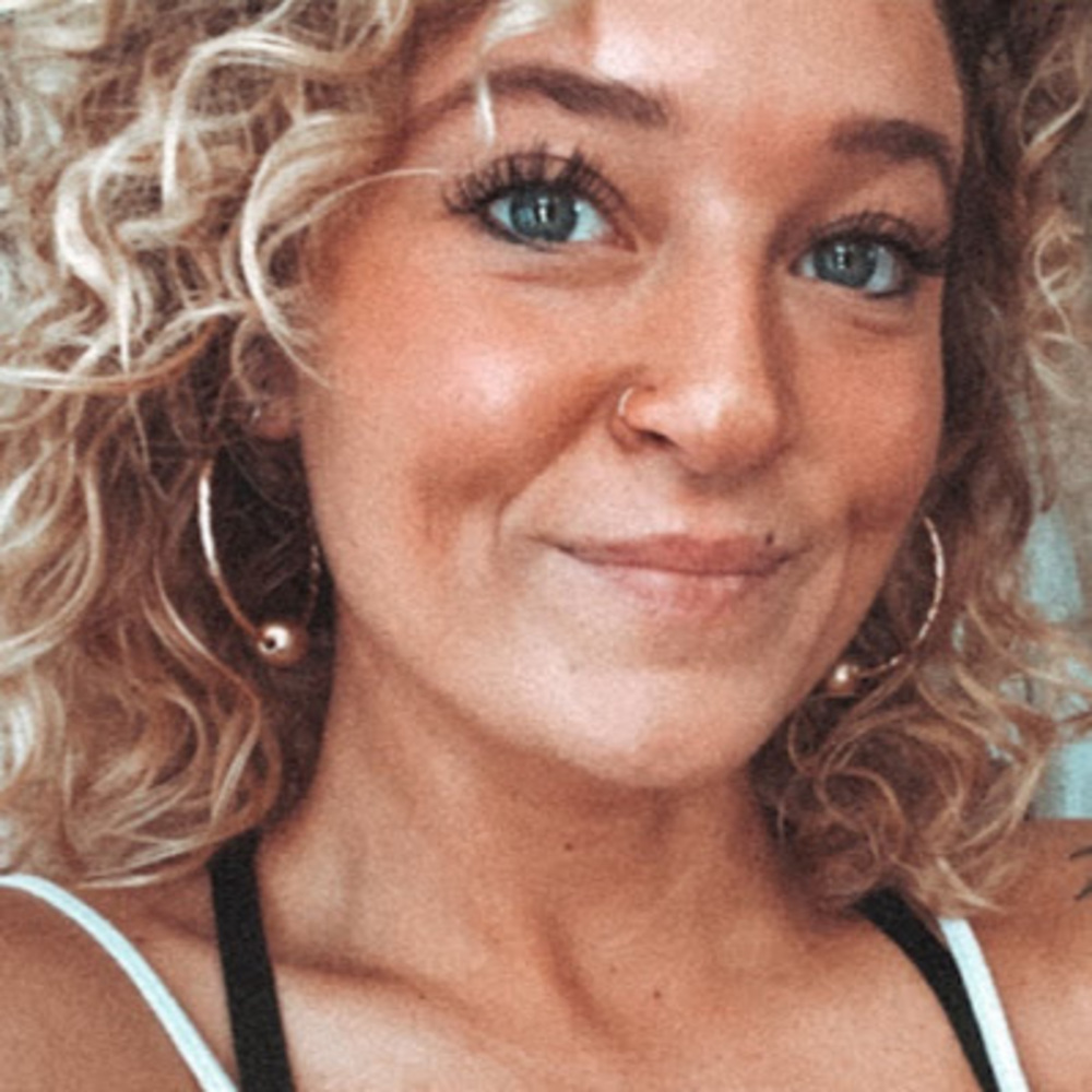 Meet your Posher, Breanna